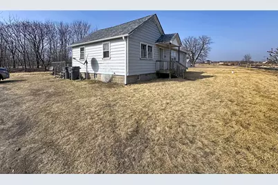 190 Sunshine Lane, Milan, IL 61264 - Photo 2