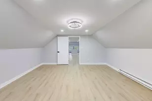 10100 S Parnell Ave, Chicago, IL 60628 - Photo 12