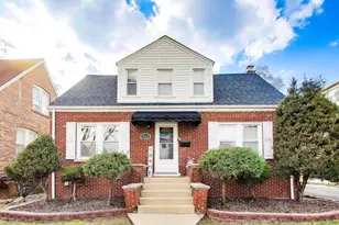 5642 S Natchez Ave, Chicago, IL 60638 - Photo 1