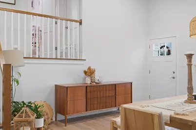 2221 Charmingfare Drive, Woodridge, IL 60517 - Photo 6