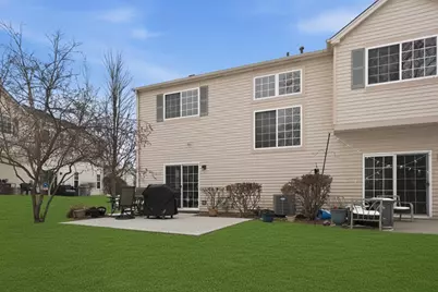 1110 Colonial Drive, Joliet, IL 60432 - Photo 4