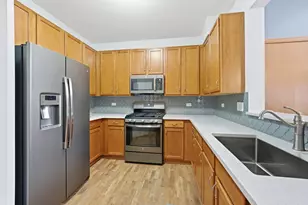 1110 Colonial Dr, Joliet, IL 60432 - Photo 14