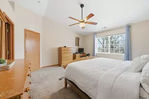 1110 Colonial Dr, Joliet, IL 60432 - Photo 20