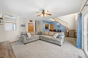 1110 Colonial Dr, Joliet, IL 60432 - Photo 10