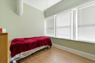 469 N Lake St, Aurora, IL 60506 - Photo 18