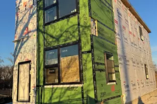 1313 Shields Ave, Chicago Heights, IL 60411 - Photo 2