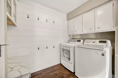 1205 Briergate Drive, Naperville, IL 60563 - Photo 32