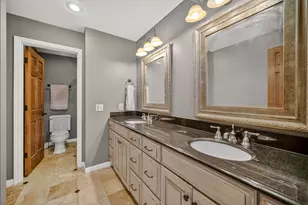 1205 Briergate Dr, Naperville, IL 60563 - Photo 44