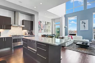 [Address not provided], Chicago, IL 60607 - Photo 6