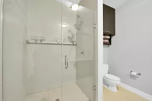 [Address not provided], Chicago, IL 60607 - Photo 16
