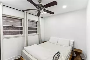 2735 N Mozart Ave, Chicago, IL 60647 - Photo 18