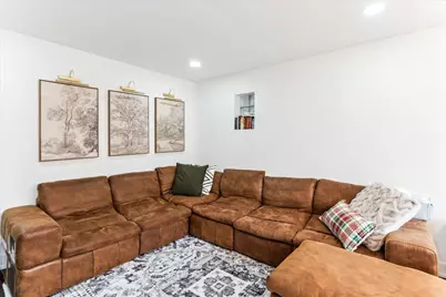 2735 N Mozart Avenue #1, Chicago, IL 60647 - Photo 6