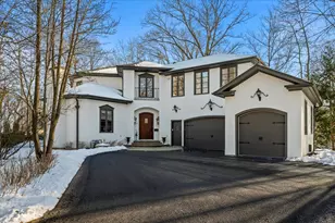 697 Bluff Rd, Lake Bluff, IL 60044 - Photo 1