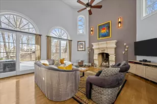 697 Bluff Rd, Lake Bluff, IL 60044 - Photo 16