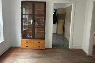 1320 Wisconsin Ave, Berwyn, IL 60402 - Photo 4