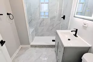 2828 S Emerald Ave, Chicago, IL 60616 - Photo 8