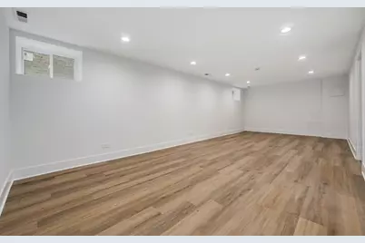 5423 N Moody Avenue, Chicago, IL 60630 - Photo 14