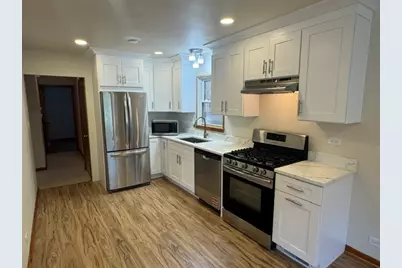 7042 Pershing Road, Berwyn, IL 60402 - Photo 20