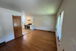 7042 Pershing Rd, Berwyn, IL 60402 - Photo 26