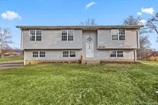 29W092 Pomeroy St, West Chicago, IL 60185 - Photo 1