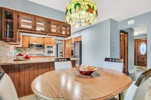 21570 W Eldor Ave, Grayslake, IL 60030 - Photo 16