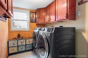 525 Chester Ct W, Aurora, IL 60504 - Photo 12