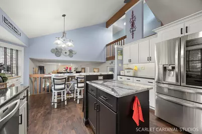 525 Chester Court W, Aurora, IL 60504 - Photo 6