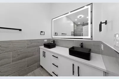 148 W 59th Street, Chicago, IL 60621 - Photo 14