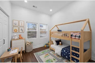 148 W 59th Street, Chicago, IL 60621 - Photo 18