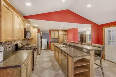 1413 Weyers Court, Schaumburg, IL 60193 - Photo 8