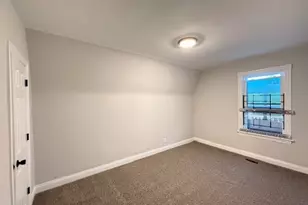 7045 S Prairie Ave, Chicago, IL 60637 - Photo 8