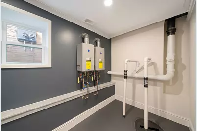 3847 N Spaulding Avenue, Chicago, IL 60618 - Photo 32