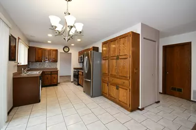 358 Thistle Drive, Bolingbrook, IL 60490 - Photo 2