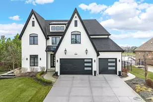 22303 Majestic Ln, Frankfort, IL 60423 - Photo 2