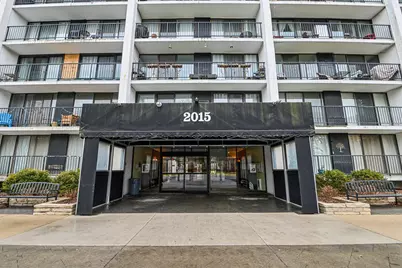 2015 S Finley Road #1110, Lombard, IL 60148 - Photo 2