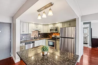 2015 S Finley Road #1110, Lombard, IL 60148 - Photo 12