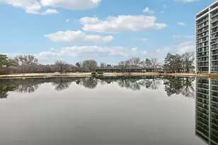 2015 S Finley Rd, Lombard, IL 60148 - Photo 32