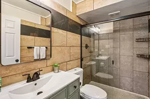 2015 S Finley Rd, Lombard, IL 60148 - Photo 18