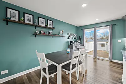 555 Rodenburg Road, Roselle, IL 60172 - Photo 8