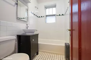 3604 N Pine Grove Ave, Chicago, IL 60613 - Photo 12