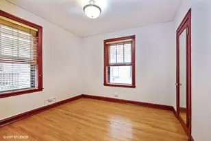 3604 N Pine Grove Ave, Chicago, IL 60613 - Photo 10