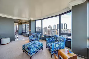 1555 N Astor St, Chicago, IL 60610 - Photo 12