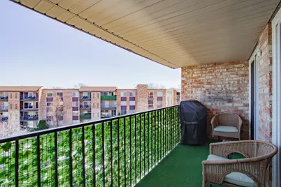 1101 S Hunt Club Drive #403, Mount Prospect, IL 60056 - Photo 24