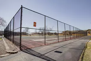 1101 S Hunt Club Dr, Mount Prospect, IL 60056 - Photo 40