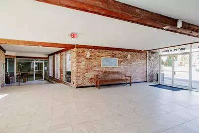 1101 S Hunt Club Drive #403, Mount Prospect, IL 60056 - Photo 4