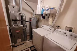 2412 Silver Hill Cir, Joliet, IL 60432 - Photo 6