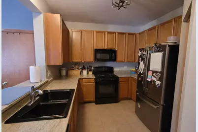 2412 Silver Hill Circle, Joliet, IL 60432 - Photo 4