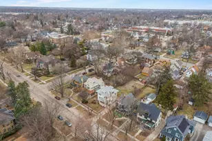 659 W Downer Pl, Aurora, IL 60506 - Photo 28