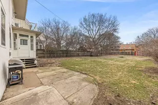 659 W Downer Pl, Aurora, IL 60506 - Photo 22