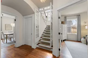 659 W Downer Pl, Aurora, IL 60506 - Photo 8